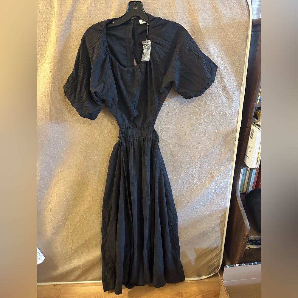 Women’s HYFVE dress black back cutout small